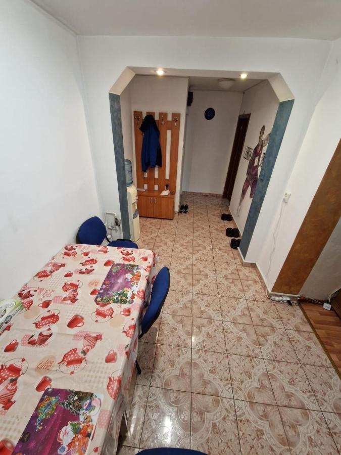 Apartament Victoria Lejlighed Târgu Jiu Eksteriør billede